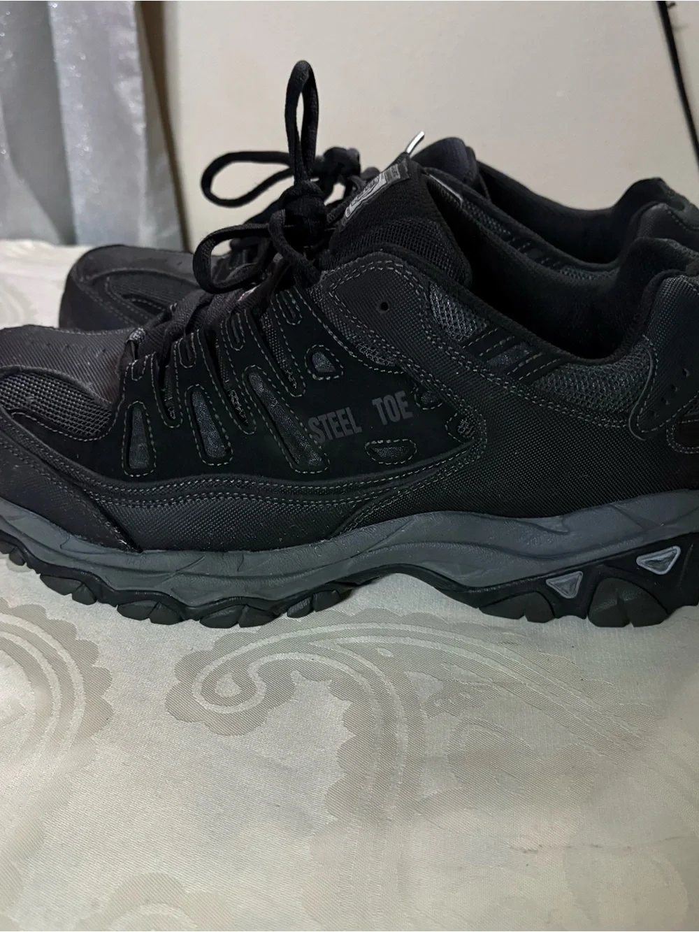 Skechers Men's Black Athletic Steel Toe Sneakers